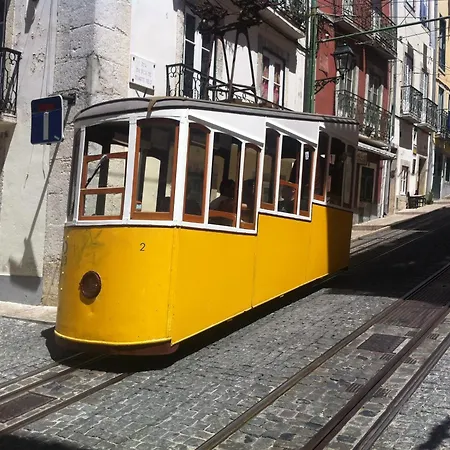 Bica Charming 2 Rooms Lisbon Exterior photo